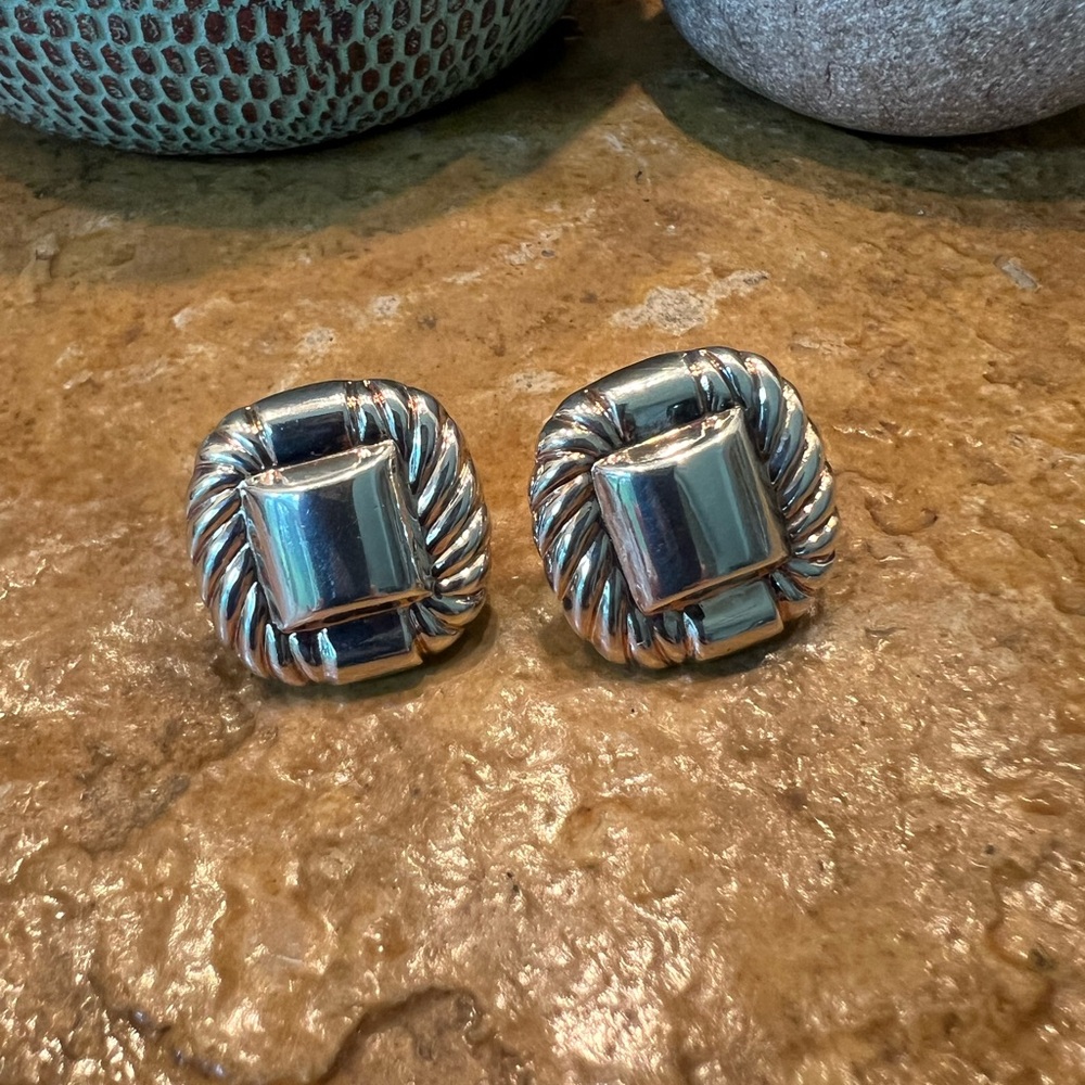 925 Silver Square “Button” Earrings. Made in Thailand. Pierced. EUC.